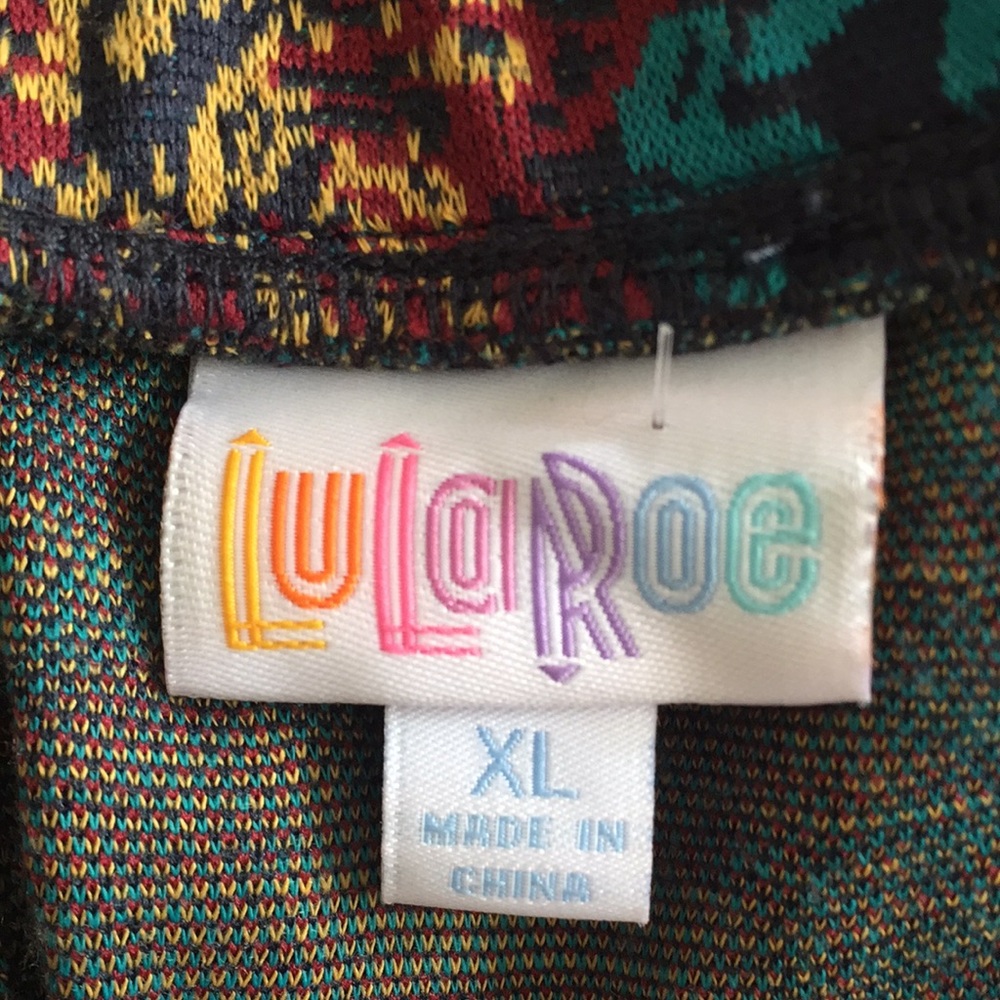 NWT LulaRoe Madison pattern skirt size XL - Picture 4 of 8